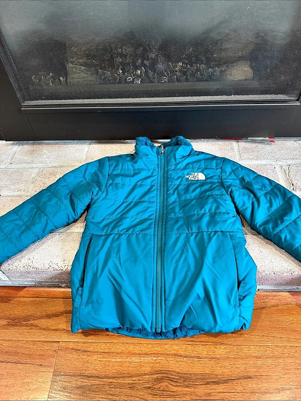 The North Face Reversible Mossbud Swirl Jacket Girls' Blue Puffer Jacket Size XS